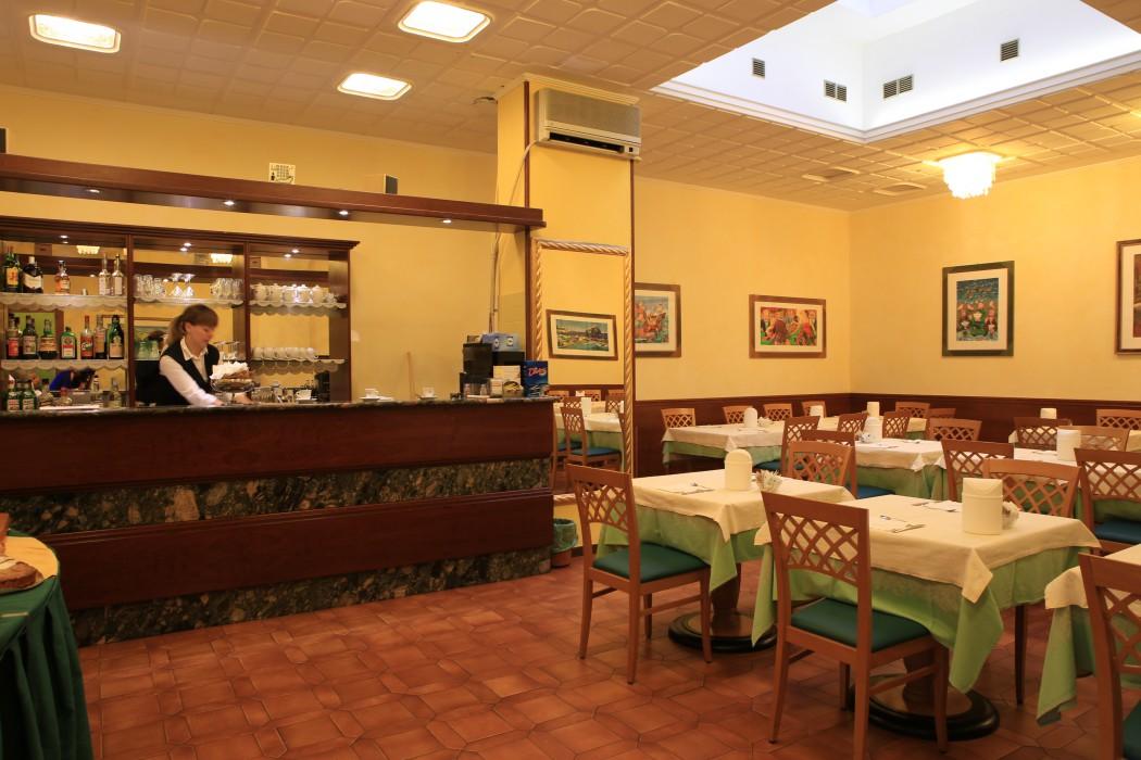Hotel Calabresi San Benedetto del Tronto Exterior foto